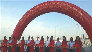 TPHCM: Thông xe cầu qua đảo Kim Cương