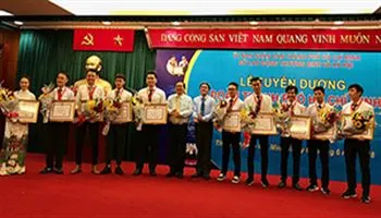 Khen thưởng thí sinh đạt thành tích tại kỳ thi tay nghề quốc gia lần thứ X năm 2018