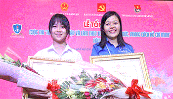 Trao giải cuộc thi “Tuổi trẻ học tập và làm theo tư tưởng, đạo đức, phong cách Hồ Chí Minh” năm 2018