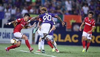 Kết quả V-League 2018 ngày 13/6: Đè bẹp Quảng Ninh, Hà Nội không có đối thủ ở lượt đi