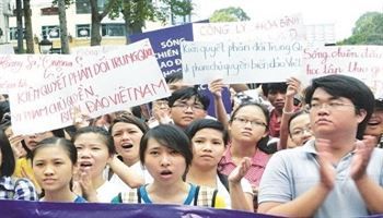 Cảnh giác, không để mắc mưu trước những luận điệu kích động, xuyên tạc