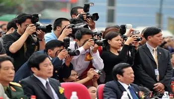 Muốn “bút” sáng thì lòng phải trong