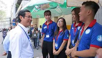 TPHCM: 5 thí sinh đặc biệt được bố trí phòng thi riêng