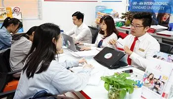 Trường Đại học Kinh tế - Tài chính TPHCM: điểm trúng tuyển học bạ cao nhất 22 điểm