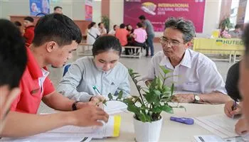 Trường Đại học Công nghệ TPHCM công bố điểm trúng tuyển theo học bạ