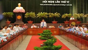 Hội nghị lần thứ 17 Ban Chấp hành Đảng bộ TPHCM khóa X: Đẩy mạnh thực hiện 7 chương trình đột phá