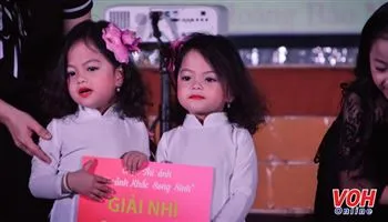 Lễ hội song sinh 2018 tại Đầm Sen