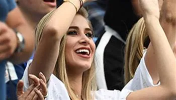 FIFA yêu cầu các nhà đài phát sóng World Cup 2018... hạn chế quay cảnh CĐV nữ gợi cảm