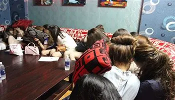 Phú Nhuận tăng cường kiểm tra, xử phạt các cơ sở kinh doanh dịch vụ dễ phát sinh tệ nạn xã hội