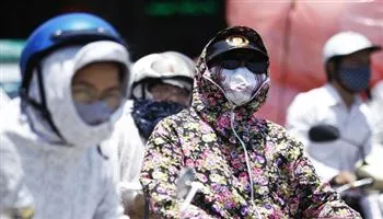 Dự báo thời tiết hôm nay 1/8: Bắc bộ còn mưa - Nam bộ tăng nhiệt