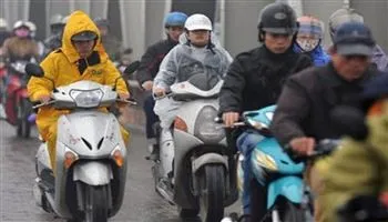 Xuất hiện vùng áp thấp trên Biển Đông, mưa dông trên khu vực Hà Nội
