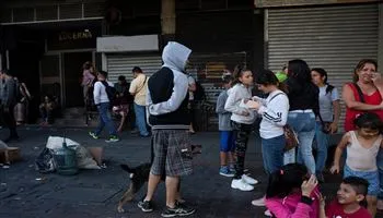 Venezuela động đất 7,3 độ Richter, cảnh báo sóng thần