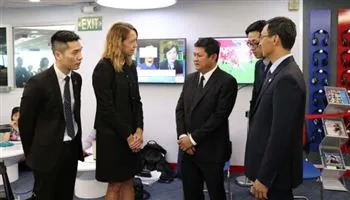 Lãnh đạo TPHCM viếng tang Thượng Nghị sỹ Hoa Kỳ John Sidney McCain III