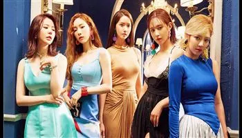 Kpop fan mắt chữ O, mồm chữ Ô trước MV Lil Touch của 5 mẫu SNSD