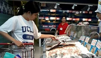 Giá cả thị trường hôm nay 9/9/2018: Lươn 220 ngàn đồng một kg