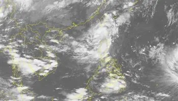 Áp thấp nhiệt đới hướng vào Bắc Biển Đông - Siêu bão hình thành trên Thái Bình Dương