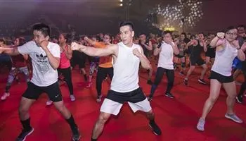 Trào lưu tập luyện #MOVE21 trở lại gây quỹ chống ung thư