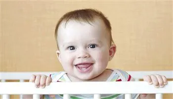 Cha mẹ cần chuẩn bị gì khi cho trẻ 6 tháng tuổi đi nhà trẻ?
