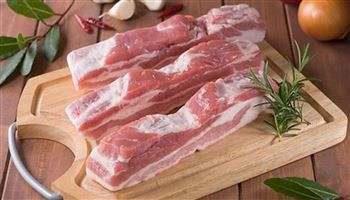 Mách bạn cách nhận biết thịt sạch với thịt nhiễm giun sán và hóa chất