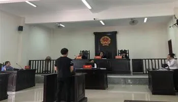 6 tháng tù cho kẻ dâm ô bé gái trong thang máy