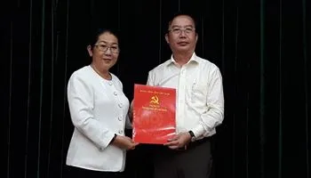 Ông Trần Thế Thuận giữ chức vụ Chánh Văn phòng Thành ủy TPHCM