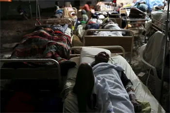 Trận động đất ở Haiti làm ít nhất 14 người thiệt mạng, dư chấn gây hoang mang cho người dân.