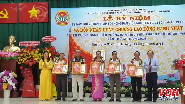 5 nông dân tiêu biểu thành phố Hồ Chí Minh lần thứ XI