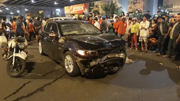 Nữ tài xế BMW say xỉn gây tai nạn giao thông nghiêm trọng