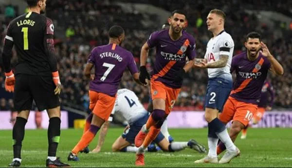 Kết quả Ngoại hạng Anh 30/10/2018: Thắng tối thiểu Tottenham, Man City trở lại đỉnh bảng