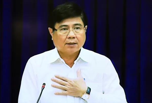 Chủ tịch UBND TPHCM Nguyễn Thành Phong tiếp xúc người dân Thủ Thiêm
