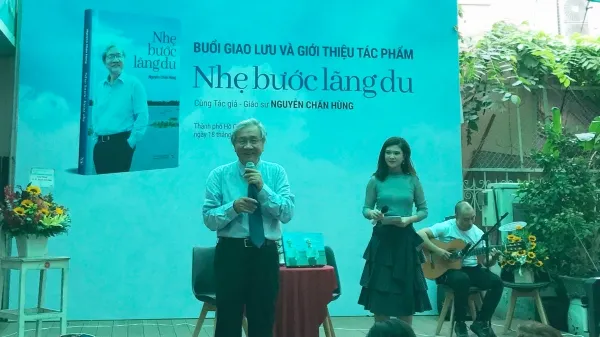 Giáo sư Bác sỹ Nguyễn Chấn Hùng ra mắt sách Nhẹ bước lãng du