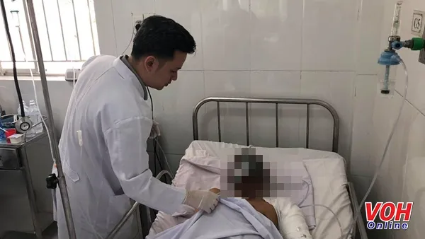 Tài xế xe bồn chở xăng bị cháy tại Bình Phước nhập viện trong tình trạng tỉnh, bỏng vùng mặt, lưng, cổ, tứ chi