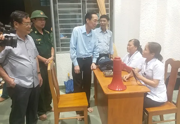  Phó Chủ tịch Thường trực Ủy ban nhân dân Thành phố  Lê Thanh Liêm kiểm tra công tác phòng chống bão