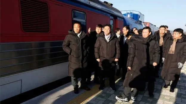Hàn Quốc vận hành chuyến tàu hỏa đầu tiên đến Triều Tiên