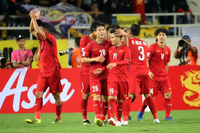 Chung kết lượt đi với Malaysia, Việt Nam mặc áo đỏ