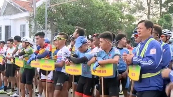 Trực tiếp chặng 3 Cuộc đua xe đạp Nam Kỳ Khởi Nghĩa 2018: Từ tỉnh Kratie - Stungtreng (Campuchia) 
