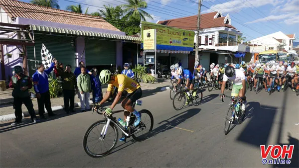 Trực tiếp Chặng 7 Cuộc đua xe đạp Nam Kỳ Khởi Nghĩa 2018: Tỉnh Attapeu (Lào) - Đắk Tô (Kon Tum) 22