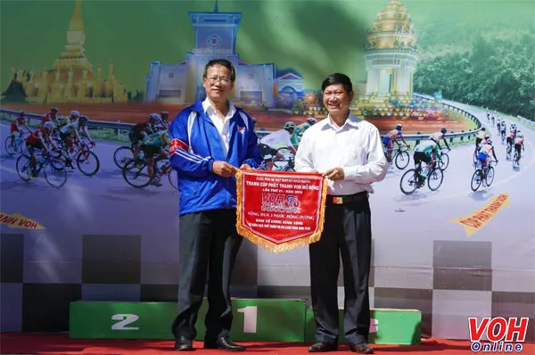 Trực tiếp Chặng 7 Cuộc đua xe đạp Nam Kỳ Khởi Nghĩa 2018: Tỉnh Attapeu (Lào) - Đắk Tô (Kon Tum) 1