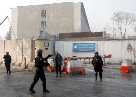 43 người chết trong một vụ đánh bom vào tòa nhà thuộc chính phủ tại Kabul