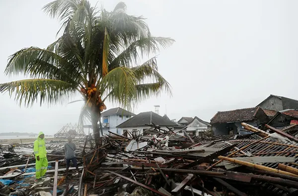 Indonesia đưa ra cảnh báo “thời tiết khắc nghiệt” tại vùng bị ảnh hưởng bởi sóng thần