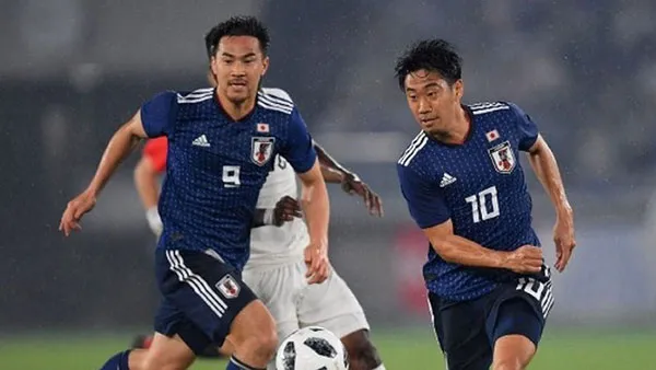 Nhật Bản gạch tên 2 ngôi sao từng vô địch Ngoại hạng Anh