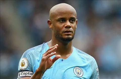 Kompany nói về trận Man City vs Liverpool