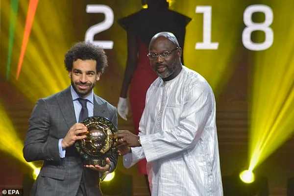 Salah nhận giải thưởng