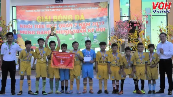 Trường Tiểu học Kim Đồng giành Giải nhất Cúp Bóng đá Tiểu học Quận 7