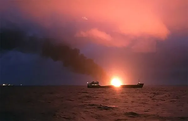 Số người chết vì cháy tàu gần bán đảo Krym lên tới 14