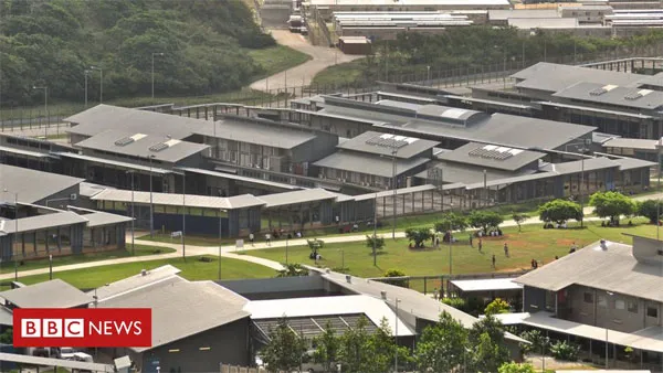 Úc mở lại trại tạm giam gây tranh cãi trên đảo Giáng Sinh