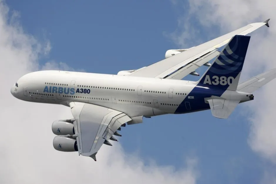 Airbus tuyên bố ngừng sản xuất siêu máy bay A380