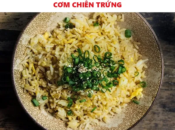 cach-lam-com-chien-trung-sieu-nhanh-theo-cach-nguoi-ban-voh