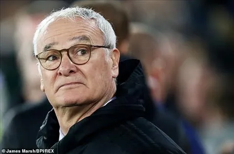 HLV Claudio Ranieri bị Fulham sa thải
