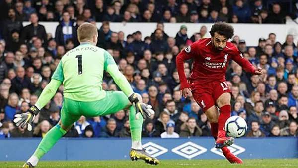 Kết quả Ngoại hạng Anh 4/3: Hòa Everton, Liverpool chính thức mất ngôi đầu vào tay Man City